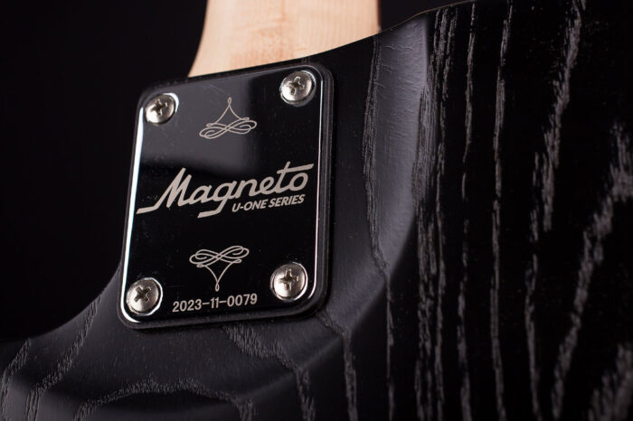 Magneto Guitars U-One Series U-Wave Classic, Transparent Black Matte, Gig-Bag included. – Bild 7